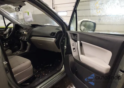 2015 Subaru Forester 2.5I Premium z USA, uszkodzony, nr VIN JF2SJADC3FH417883